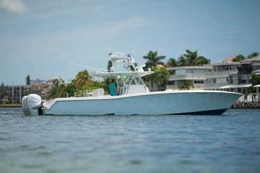 42' Invincible 2011 Yacht For Sale